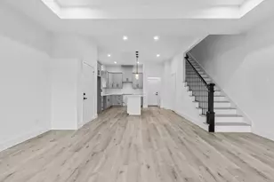 7810 Denton St, Houston, TX 77028 - Photo 9