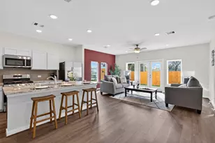 9124 Highland Northern Wy, Houston, TX 77088 - Photo 11