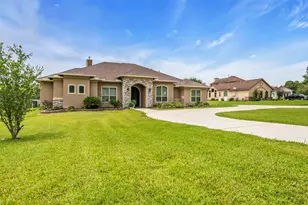 1706 Opal Trail, Willis, TX 77378 - Photo 5