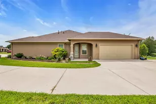 1706 Opal Trail, Willis, TX 77378 - Photo 7