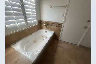 418 Fox Briar Lane, Sugar Land, TX 77478 - Photo 7