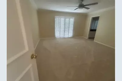 418 Fox Briar Lane, Sugar Land, TX 77478 - Photo 3
