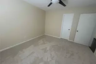 418 Fox Briar Ln, Sugar Land, TX 77478 - Photo 13