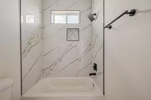 4207 Ward St, Houston, TX 77021 - Photo 39