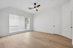 4634 Brazos Bend Dr, Missouri City, TX 77459 - Photo 25