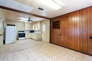411 Sherwood St, Cleveland, TX 77327 - Photo 25