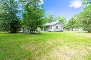 411 Sherwood St, Cleveland, TX 77327 - Photo 15