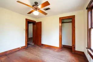 411 Sherwood St, Cleveland, TX 77327 - Photo 17