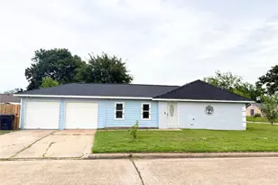 5503 Bertellis Ln, Houston, TX 77091 - Photo 3