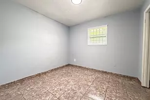 5503 Bertellis Ln, Houston, TX 77091 - Photo 9