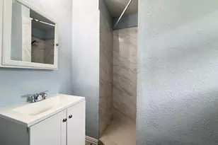 5503 Bertellis Ln, Houston, TX 77091 - Photo 5