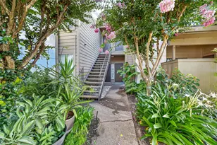 10053 Westpark Dr, Houston, TX 77042 - Photo 3
