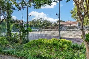 10053 Westpark Dr, Houston, TX 77042 - Photo 31