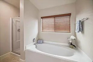 26872 Kings Park Hollow Dr, Kingwood, TX 77339 - Photo 15