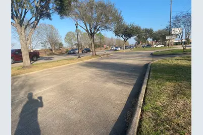 3015 N Main Street, Stafford, TX 77477 - Photo 3