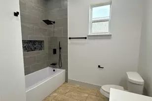 931 Buffalo Trail, Angleton, TX 77515 - Photo 19