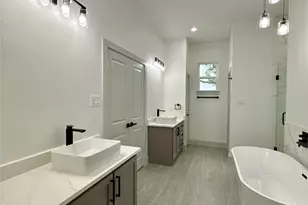 931 Buffalo Trail, Angleton, TX 77515 - Photo 15