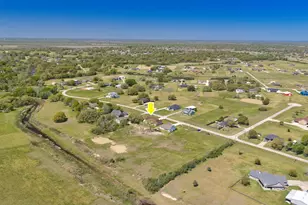 931 Buffalo Trail, Angleton, TX 77515 - Photo 37