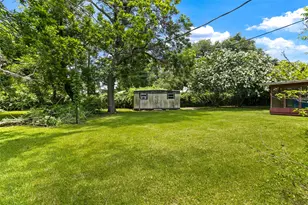 206 Jonquil, Lake Jackson, TX 77566 - Photo 5