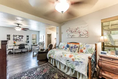 2115 Normal Park Drive, Huntsville, TX 77340 - Photo 13