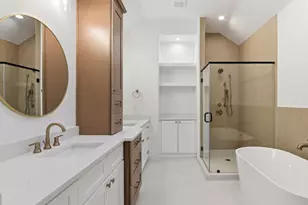 1434 Alexander St, Houston, TX 77008 - Photo 9