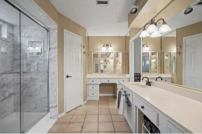 2903 Fontana Drive, Houston, TX 77043 - Photo 19