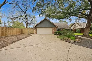 2903 Fontana Dr, Houston, TX 77043 - Photo 37