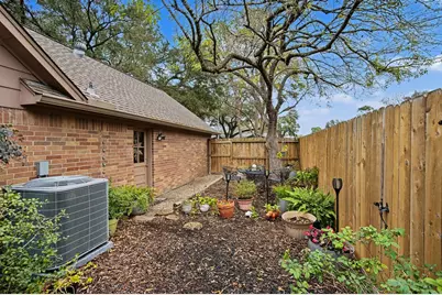 2903 Fontana Drive, Houston, TX 77043 - Photo 33