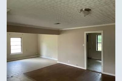 401 Farrer Street, Angleton, TX 77515 - Photo 3