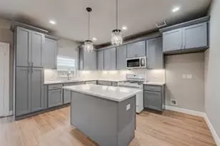 2142 De Soto St, Houston, TX 77091 - Photo 3