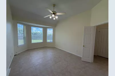 15107 Palton Springs Drive, Houston, TX 77082 - Photo 9
