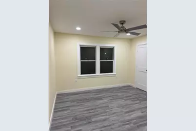 515 Mockingbird Lane, Wharton, TX 77488 - Photo 9