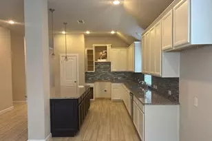 3422 Bay Dr, Rosharon, TX 77583 - Photo 9