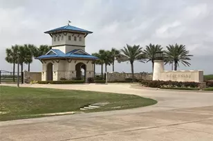 3303 Camp Hulen Dr, Palacios, TX 77465 - Photo 1