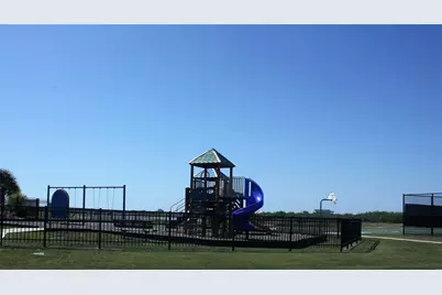 3303 Camp Hulen Drive, Palacios, TX 77465 - Photo 7