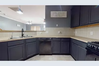 8030 Singing Sonnet Lane, Houston, TX 77072 - Photo 11