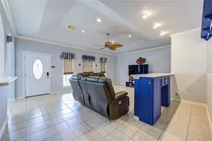 13719 Mutiny Ln, Galveston, TX 77554 - Photo 7