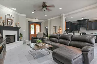 1108 Honeysuckle Ln, Caldwell, TX 77836 - Photo 5