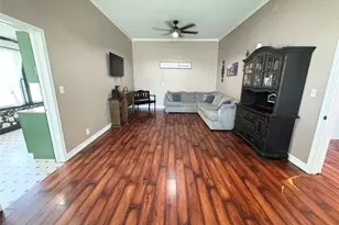 505 N 6th St, Silsbee, TX 77656 - Photo 7