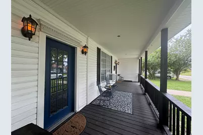 505 N 6th Street, Silsbee, TX 77656 - Photo 1
