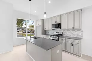 857 Fortune St, Houston, TX 77088 - Photo 9