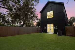 857 Fortune St, Houston, TX 77088 - Photo 29