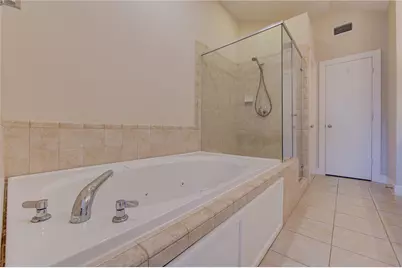 11315 Main Street #204, Houston, TX 77025 - Photo 17