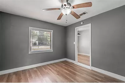 1528 Avenue P, Huntsville, TX 77340 - Photo 23