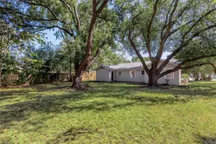 1528 Ave P, Huntsville, TX 77340 - Photo 29