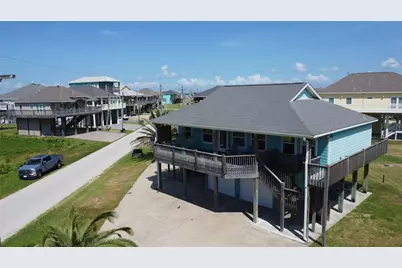 980 S Stingaree Drive, Crystal Beach, TX 77650 - Photo 41