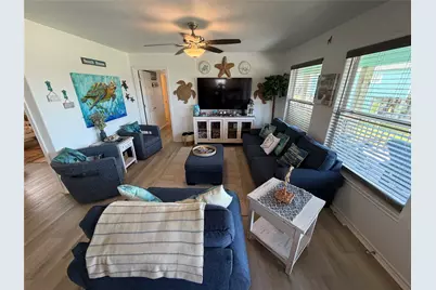 980 S Stingaree Drive, Crystal Beach, TX 77650 - Photo 23