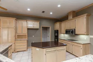 6550 Windsor Pkwy, Beaumont, TX 77706 - Photo 17