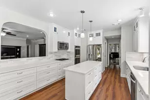18 Keelrock Pl, The Woodlands, TX 77382 - Photo 13