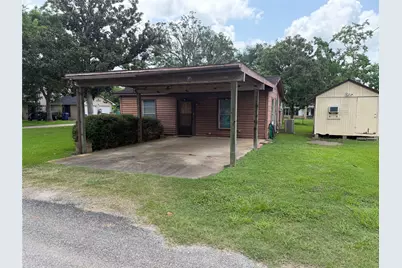 139 Scout Road, Jones Creek, TX 77541 - Photo 3